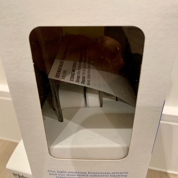 New 2x Raid Essentials Flying Insect Light Trap Starter Kit Plug In - Picture 5 of 5